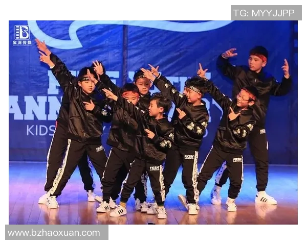 街舞战术解析杭州街舞队如何构建中路突破体系与战术协同